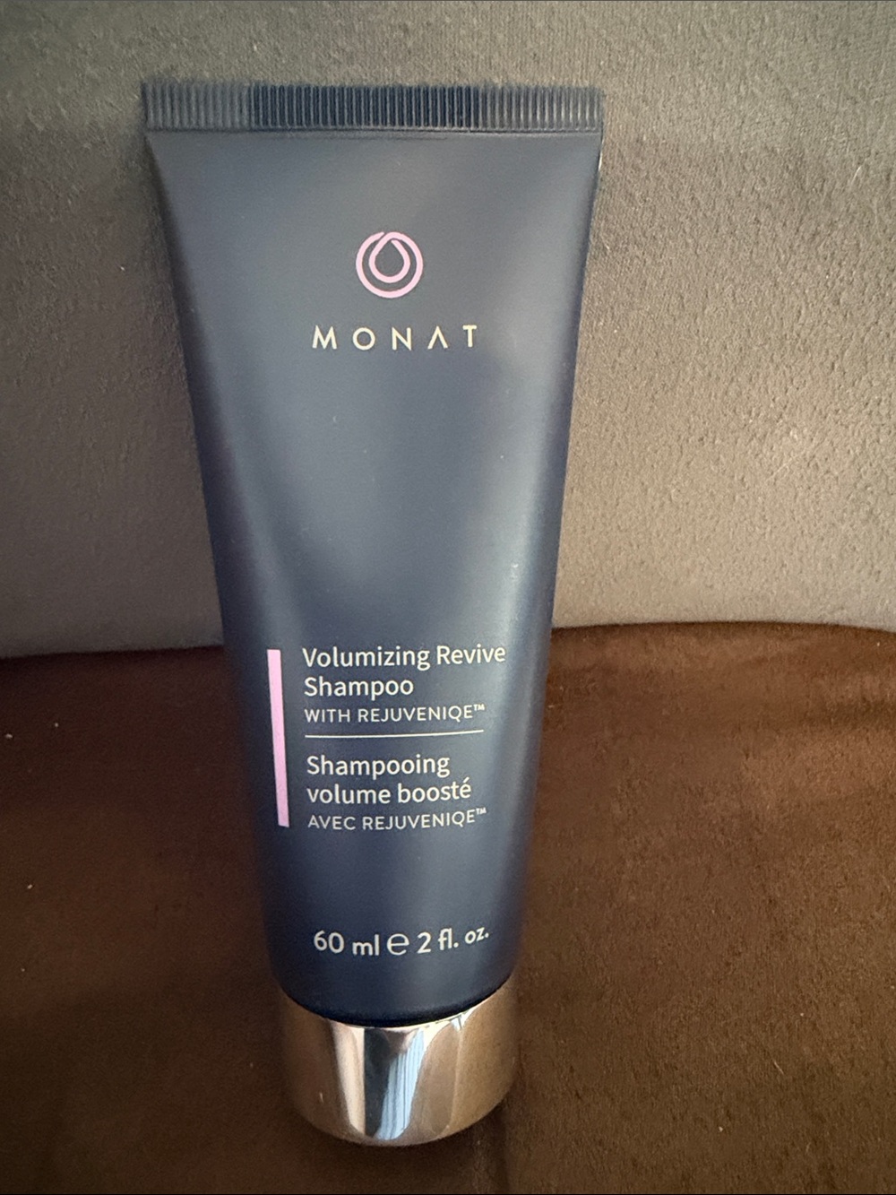 MONAT Volumizing Revive Shampoo - Navy Blue